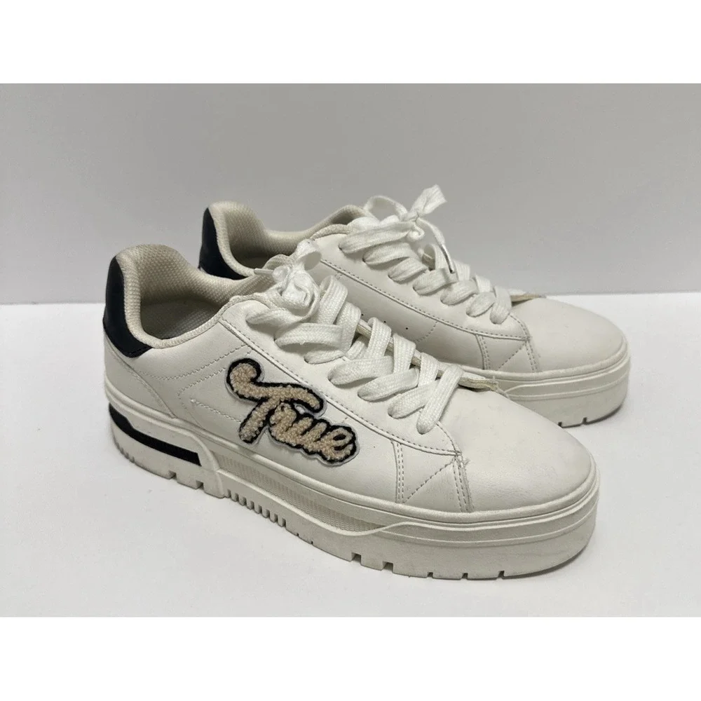 Bershka platform trainers featuring a 